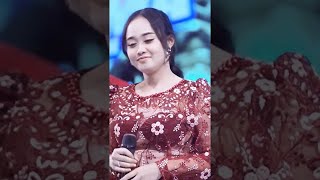 Download lagu RESESI DUNIA ADELLA GIRLS OM ADELLA #hennyadella #dangdut #adella mp3 Download lagu RESESI DUNIA ADELLA GIRLS OM ADELLA #hennyadella #dangdut #adella mp3