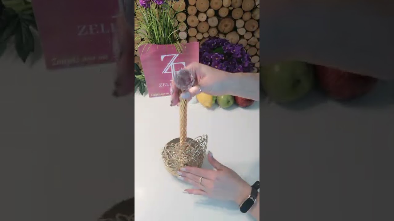 Stojak na ręcznik papierowy GOLD X627-PREZENTACJA