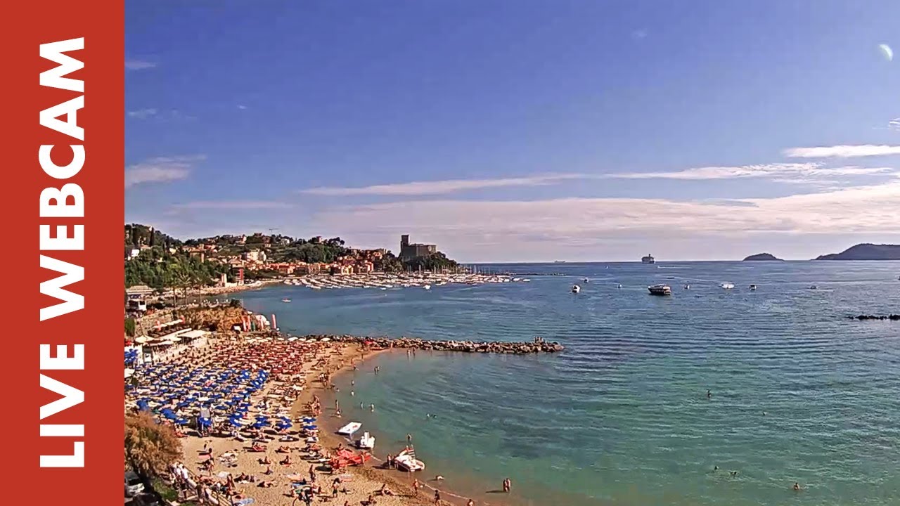 Live webcam view of Venere Azzurra Beach & Gulf of Poets