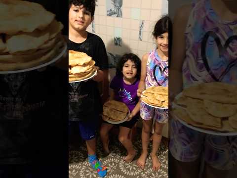 When in Moldova, do as the Moldovans do - make PLĂCINTE!🇲🇩#PlacinteMoldovenesti