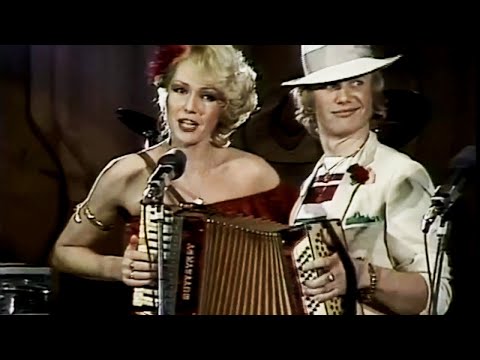 Helena Vondrackova & Jiri Korn