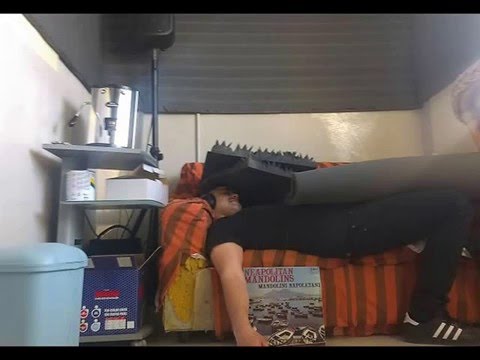 Joe Sannino Feat Nhecro (Munaprod) - A vol A vol !