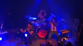 Andy Grammer sings &quot;Pushing&quot;, St. Louis, 7/9/14