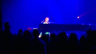 Tori Amos &quot;Smokey Joe&quot; Austin, TX 12/21/2011