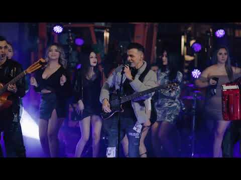 LOS PARRAS- "VANIDOSA" 💃🏻🔥 (EN VIVO) A0.8