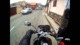 preview picture of video 'Horse in front of motorcycle in romania / Calu in fata la motor ( Trazneasca-l :)) )'