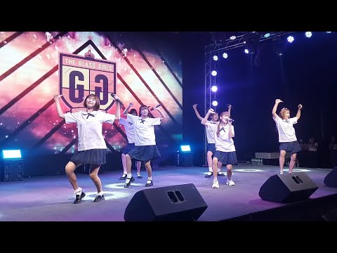 [Fancam] We Are The Glass Girls - The Glass Girls 13.8.2023 @Peach Stay , The Street Ratchada