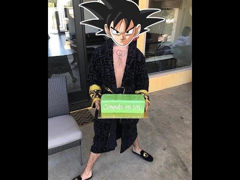 Son Goku cuts a Xan cake