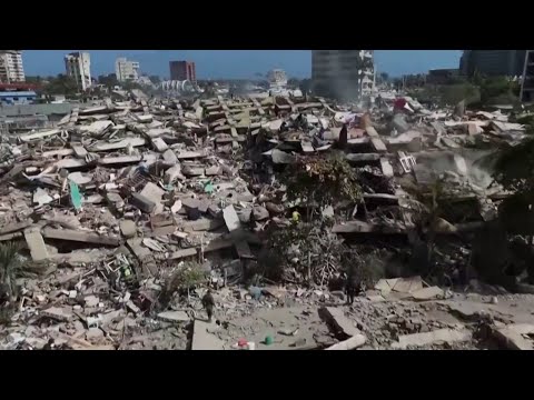 Death toll grows to more than 1,400 after Venezuela quakes