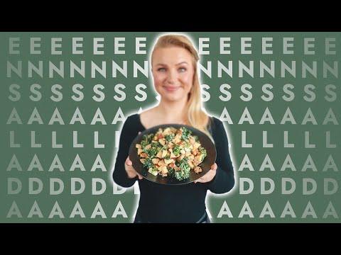 Ensalada de col rizada con manzana, garbanzos y vinagreta de tahini - Ensalada fácil y rápida