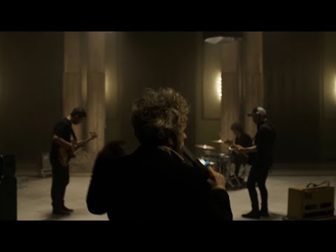 download lagu mp3 mp4 Leon Benavente, download lagu Leon Benavente gratis, unduh video klip Leon Benavente