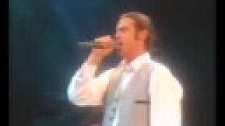 Wet Wet Wet - High On The Happy Side Live from the Castle 1992