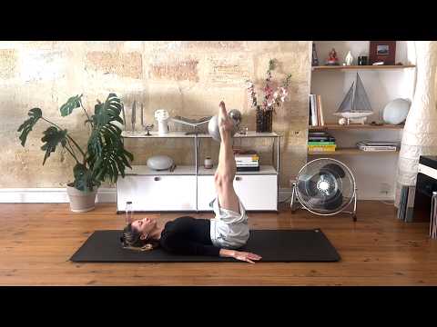 20 Minute Full Body & Ab Pilates Workout with Mini Ball | Ab Emphasis
