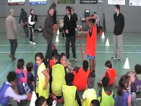 film 1er plateau minipoussins 26 nov 2011.wmv