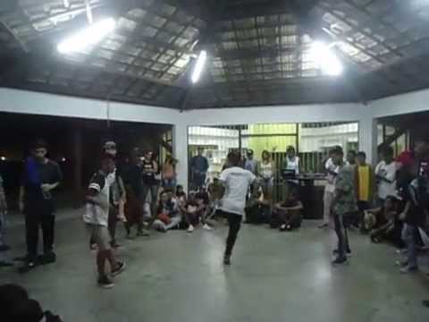 QUARTAS DE FINAL | CORINGA & JONAS FLEX vs DAKEDA  & ?? | NA CYPHER É NOIZ 2014