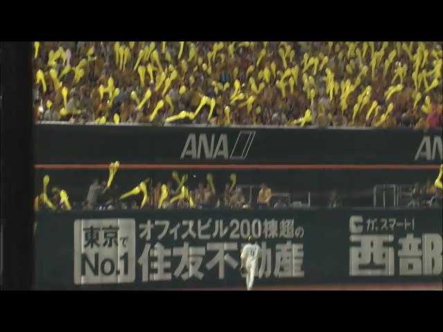【7回表】勝ち越しまでわずか数センチ!? マリーンズ・清田の打球は伸びるも... 2015/10/14 CS Final H-M