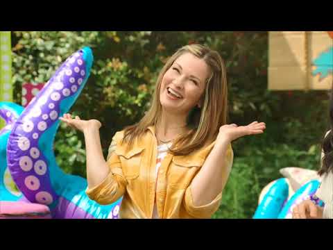 Catherine Taber and Jessica Dicicco at Camp Nick!