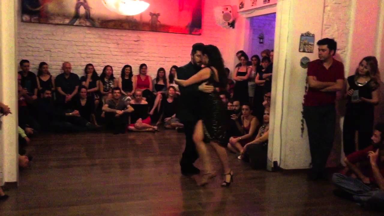 Eşref Tekinalp & Vanessa Gauch Arabacıoğlu 2/4