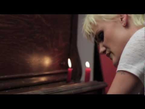 Andi Starr, Delilah's Response (Official Video)