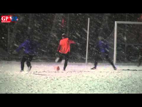 Sparing: Gryf Słupsk - KS Damnica 5:2 (2:1)