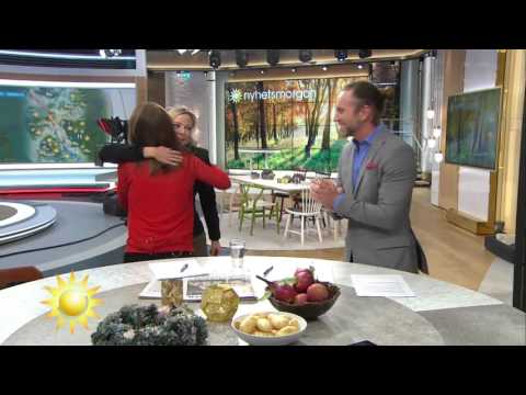 "Ja, må hon leva!" – Tilde och Peter tar ton och överraskar meteorologen - Nyhetsmorgon (TV4)