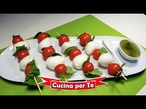 download lagu mp3 mp4 Spiedini Di Mozzarella, download lagu Spiedini Di Mozzarella gratis, unduh video klip Spiedini Di Mozzarella