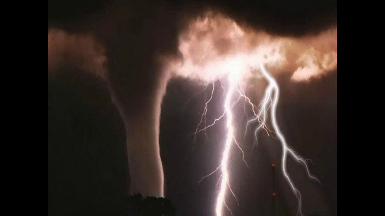 POWERPOINT PRESENTATION on disasters for starters.