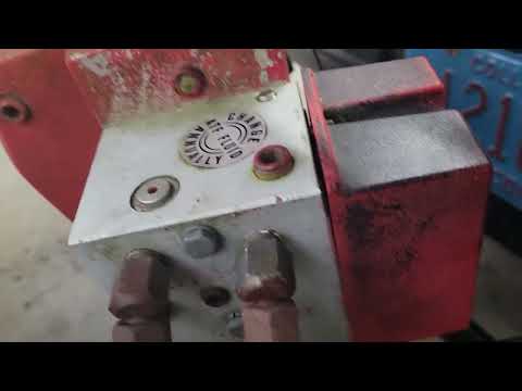 Older western plow poppit valve and crossover relief valve replacement.
