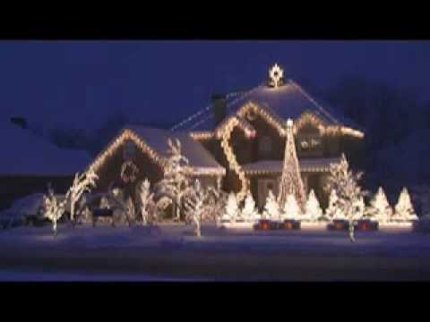 Christmas House Lights to Amazing Grace Techno