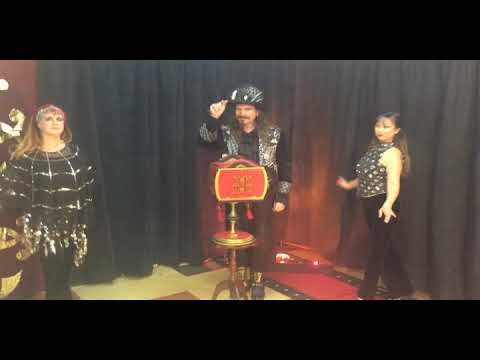 MagicVision- Cabinet of Foo Illusion by the Magique Bazaar