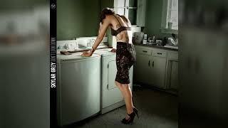 Skylar Grey - Beautiful Nightmare (Target Bonus Track)