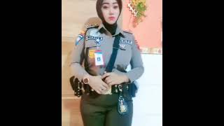 Download lagu TIK TOK VIRAL!! POLWAN SUSU GEDE mp3