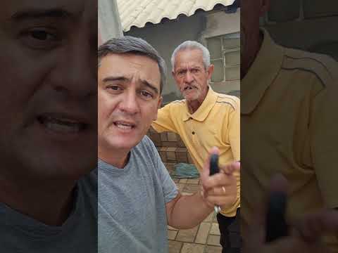 Morador de Leandro Ferreira MG está revoltado porque foi mordido pelos os cachorros 🐕 nas ruas !!!