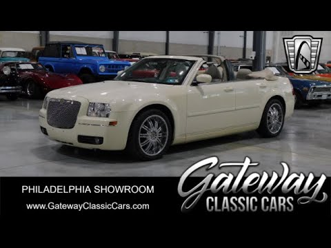 2005 Chrysler 300 (CC-1926097) for sale in O'Fallon, Illinois