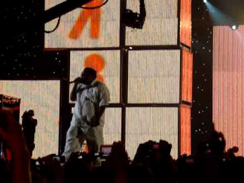MAD VMA 2010 - Fatman Scoop and Kalomira