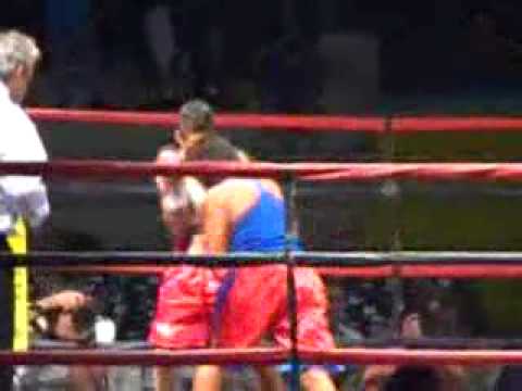 Roxana Virginia "La Hormiga" Barón vs. Norma Elizabeth "La India" Díaz Caucota