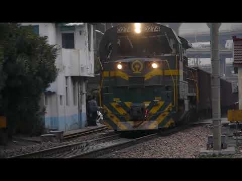 diesel locomotive sound  by ND5 CHINA (dash 7)