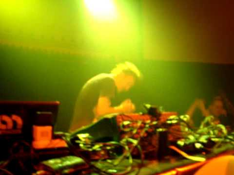 Oi Dub Attack 19 06 09 Rusko Live! Crowd Goes Mental @ Paradiso Amsterdam