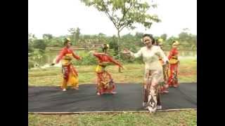 Download lagu Jaipongan 'Kembang Boled' mp3