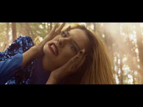 Além De Cavalos video