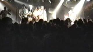 MU330 08 of 17 - PRESS!