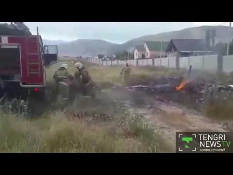 Украинский пилот разбился на самолете в Казахстане: опубликовано видео