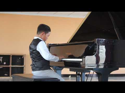 T.ERMUUN "J.Haydn - Menuet hob. XVI 8"