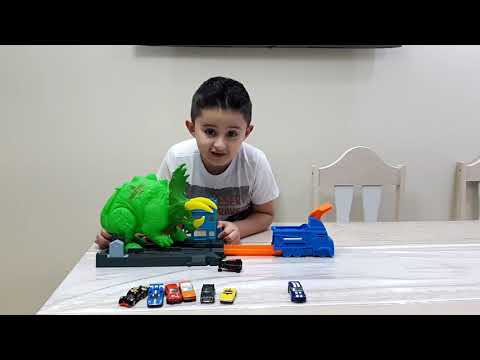 Mostrando minha Pista Hot Wheels City Triceratops#HotWheels