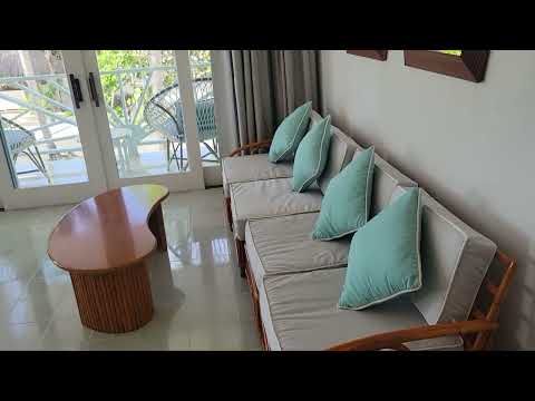 Beachfront suite couples Negril.