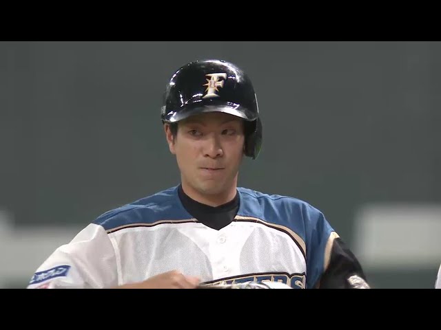 【2回裏】ベンチも総立ちで祝福!! ファイターズ・松本 プロ初タイムリー!! 2016/4/15 F-M