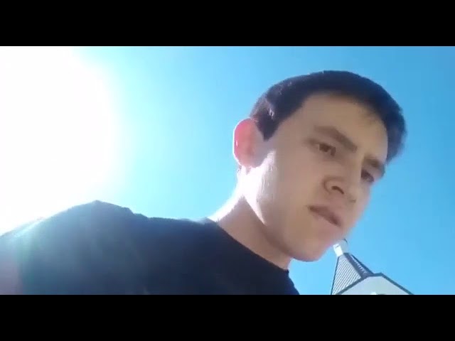 Опубликовано видео после атаки школьника, ударившего девочку топором по голове