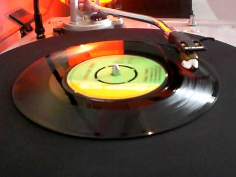 THE SOUL TOPS - SWING BABY SWING  ( ROCKSTEADY )