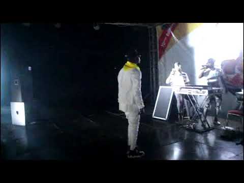 Barack La Voix d'Or - Performance live