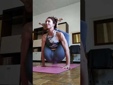 How Women Stretch and Split on Instagram - 174 - kaitlynpatrizia - Kaitlyn Patrizia